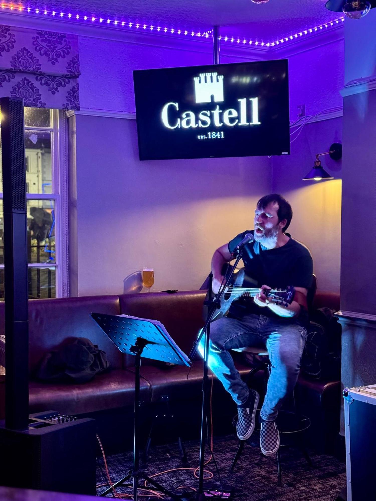 Y Castell Hotel Caernarfon Ngoại thất bức ảnh