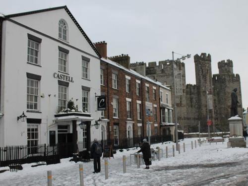 Y Castell Hotel Caernarfon Ngoại thất bức ảnh